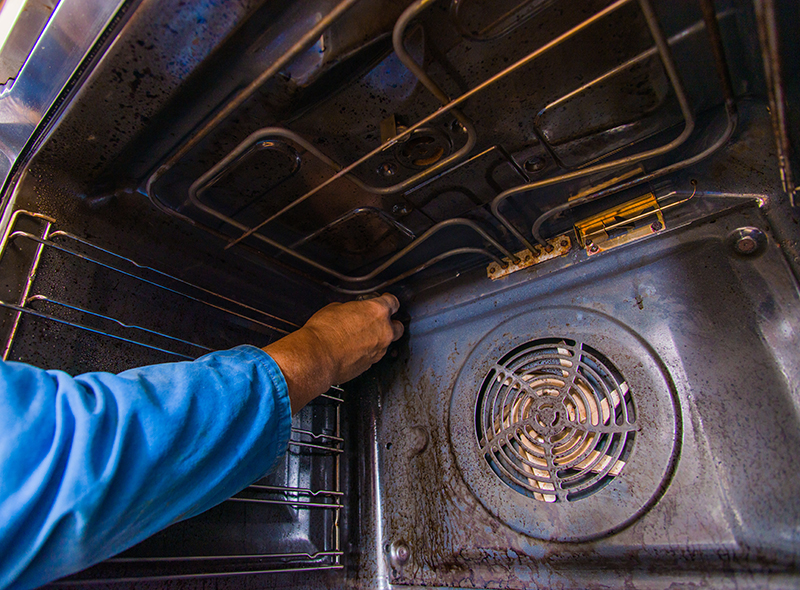 Professional clean oven in London